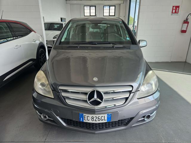 Mercedes-Benz B 180 cdi FL NEOPATENTATI