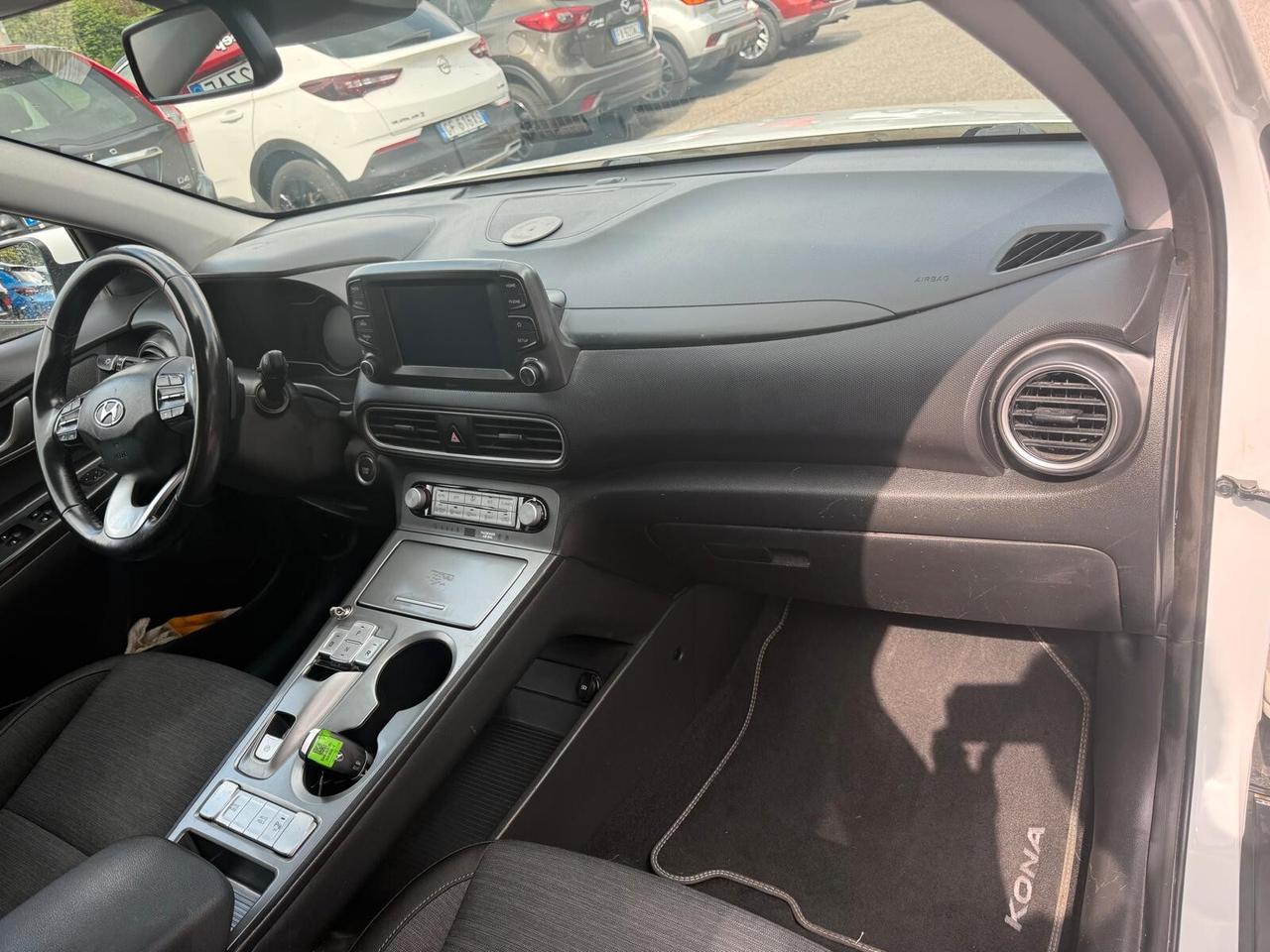 Hyundai Kona EV 64 kWh XPrime
