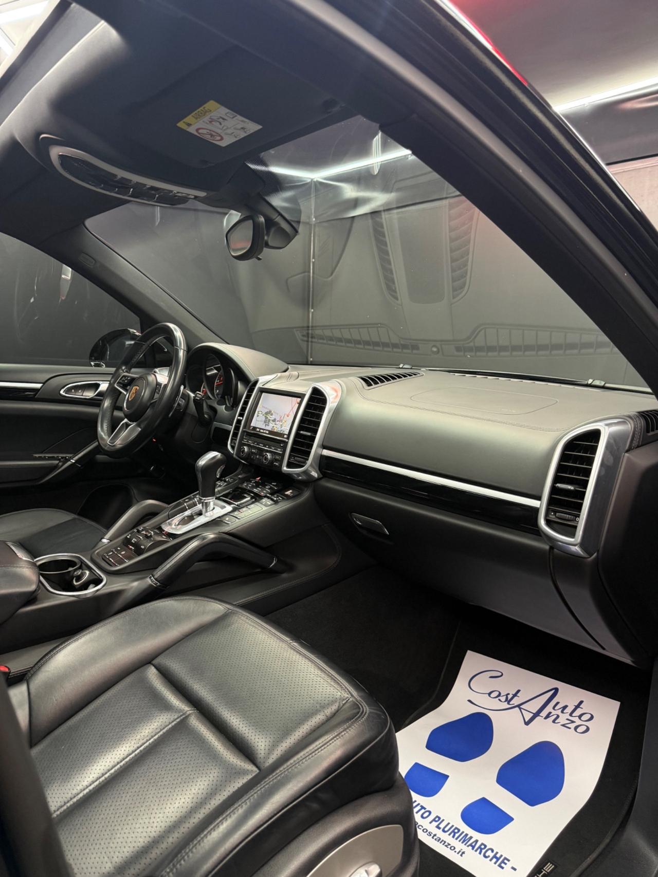 Porsche Cayenne 3.0 Disel V6 IPER FULL