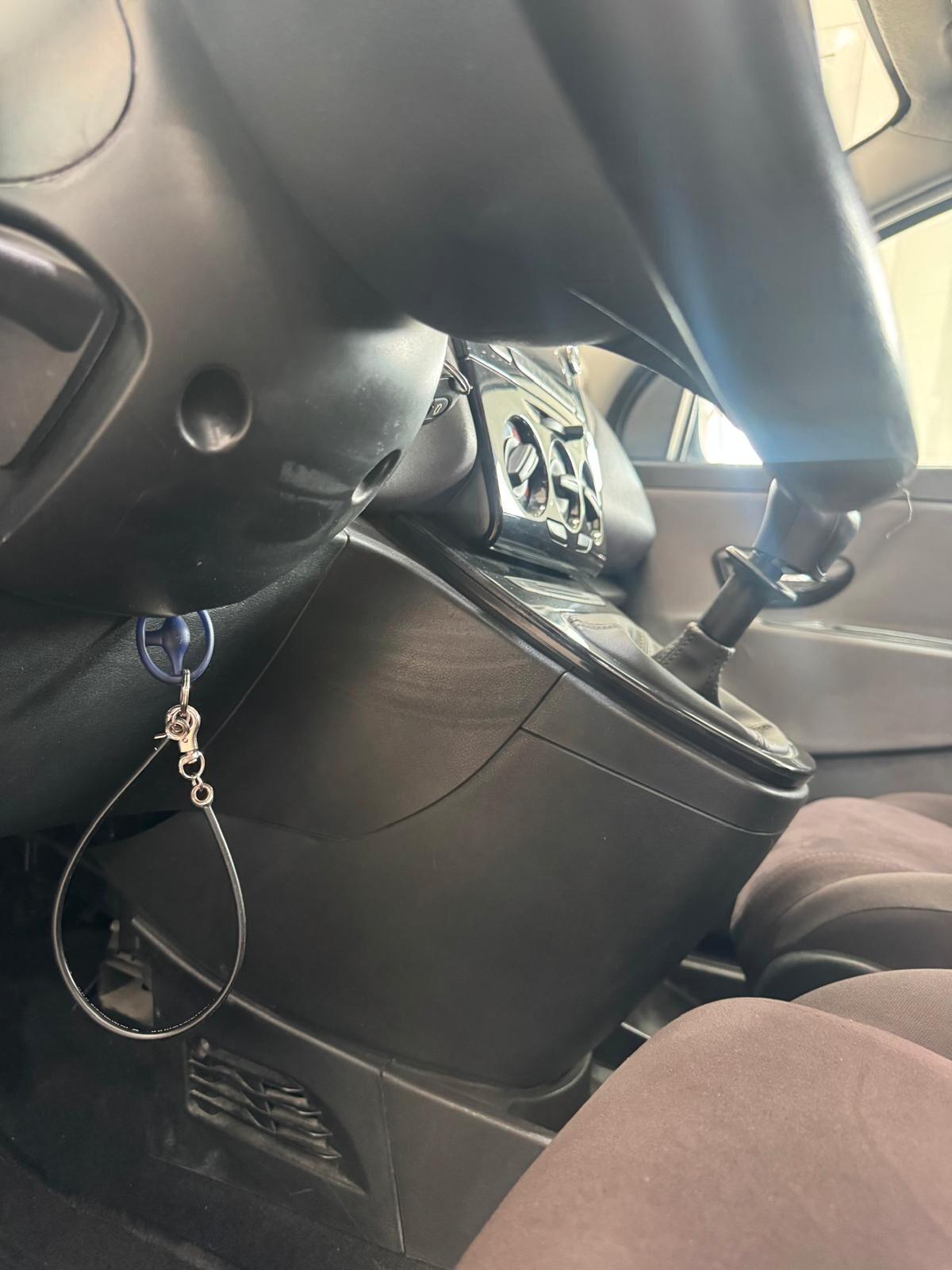 Lancia Ypsilon 1.2 69 CV 5 porte GPL Ecochic Gold