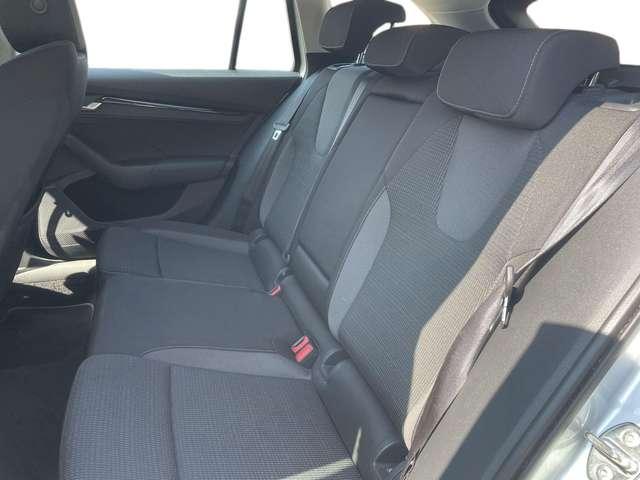 Skoda Octavia Octavia Wagon 2.0 tdi Executive 150cv dsg