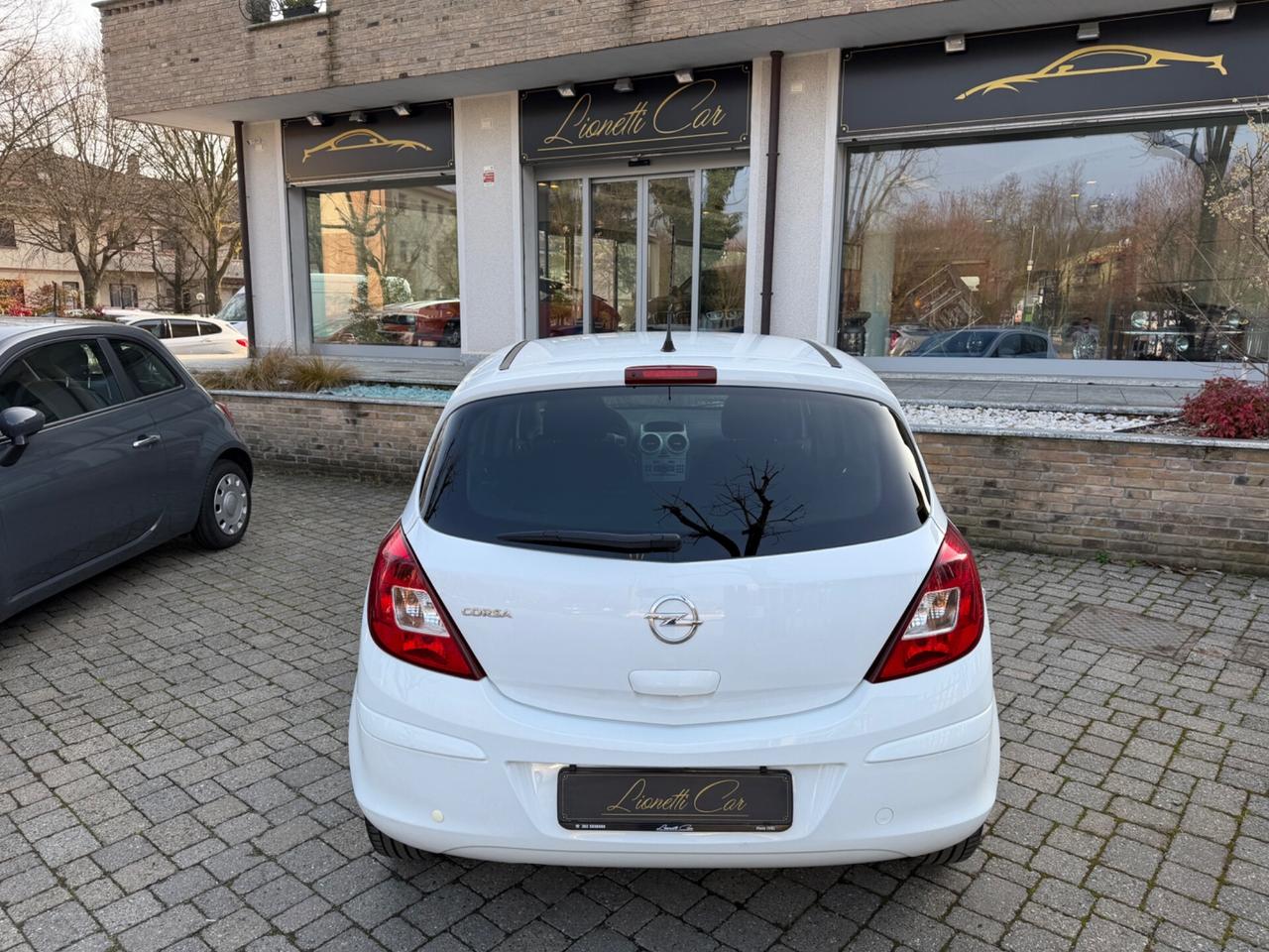 Opel Corsa 1.2 5 porte Cosmo AUTOMATICA