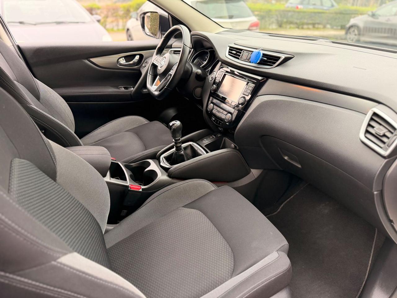 Nissan Qashqai N-Connecta 1.2 DIG-T #9905