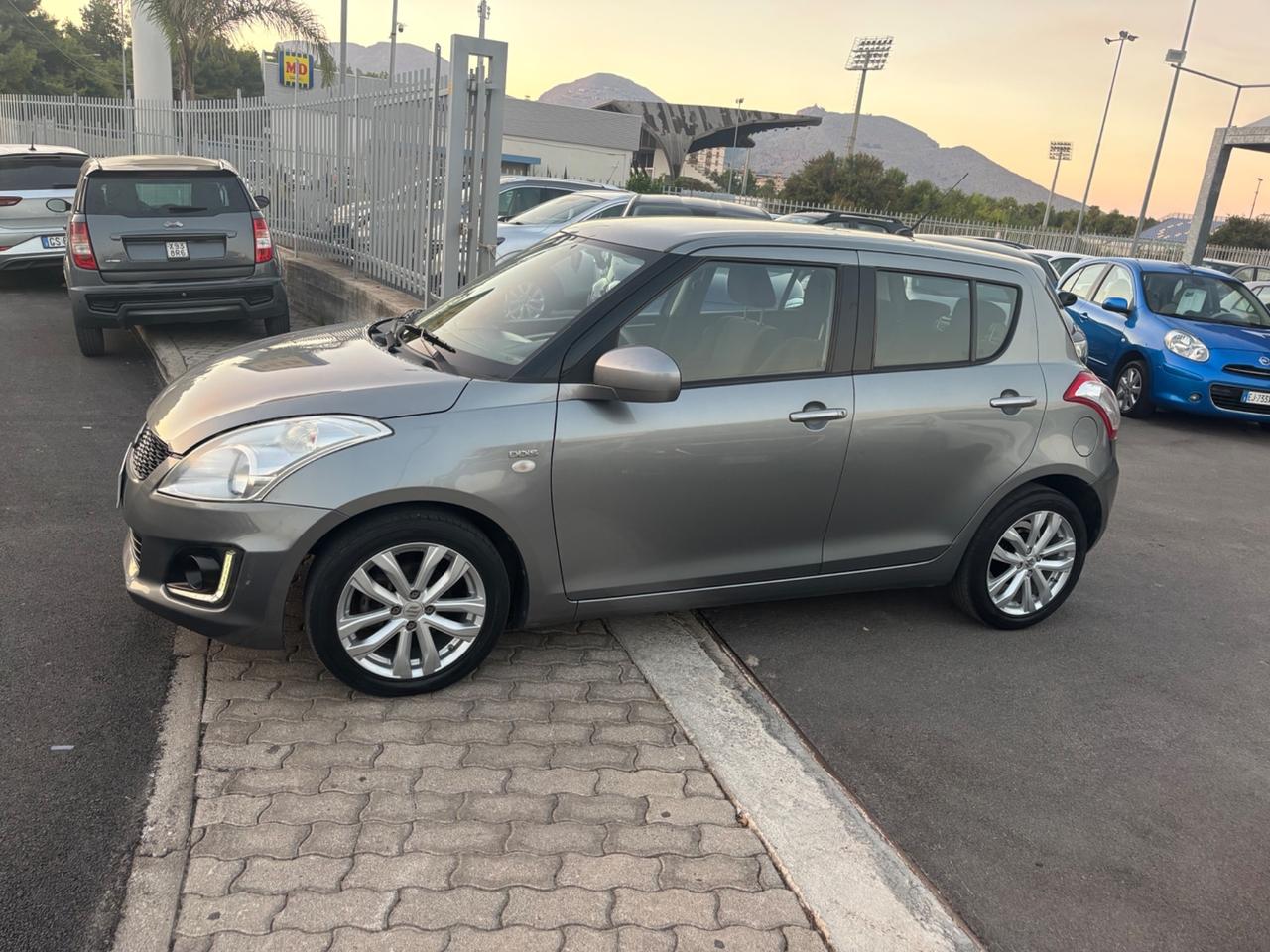 Suzuki Swift 1.3 DDiS 5 porte B-Top