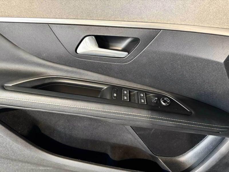 Peugeot 3008 2ª serie PureTech Turbo 130 S&S EAT8 GT Pack