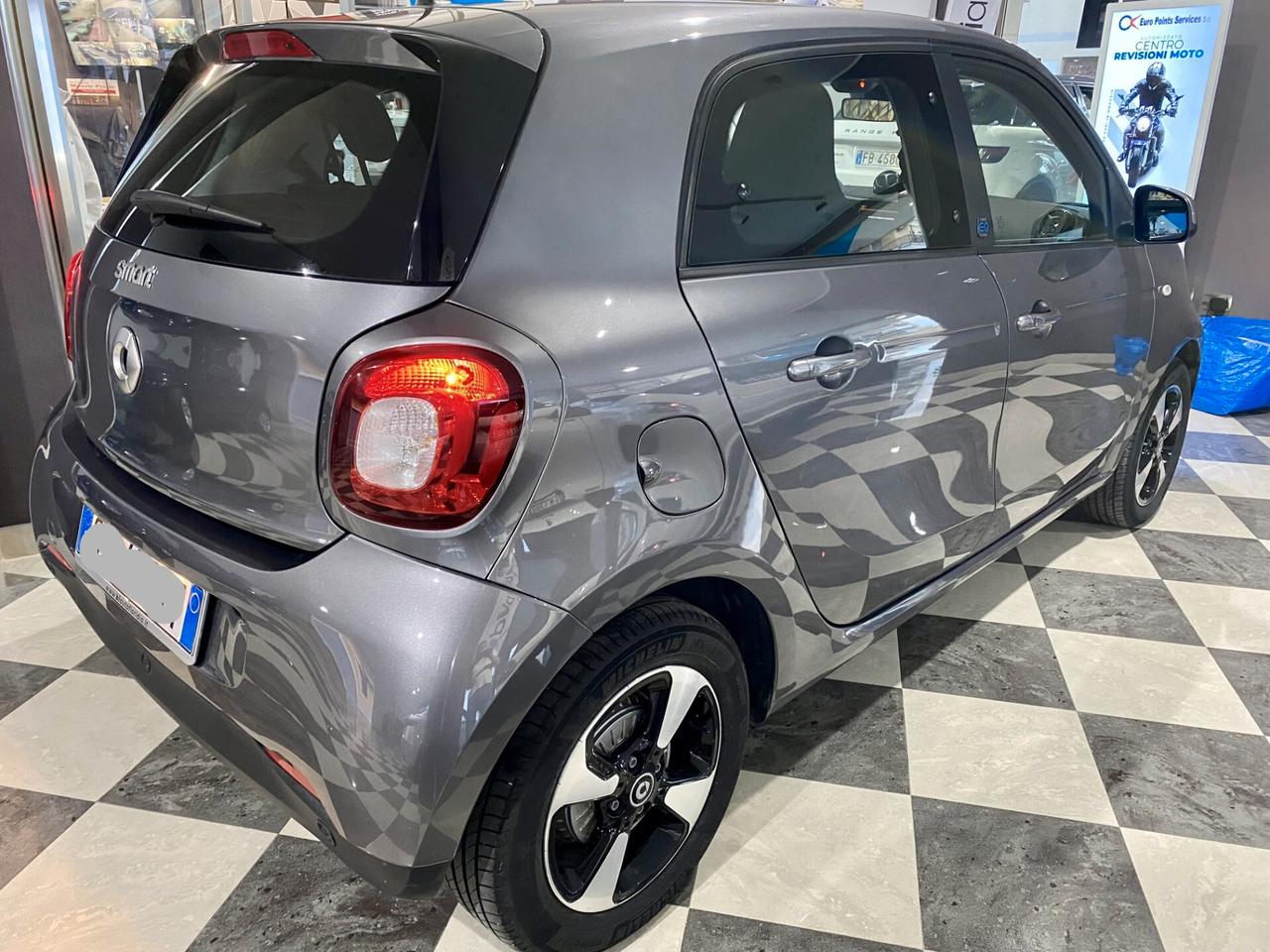 Smart ForFour EQ Passion-2021