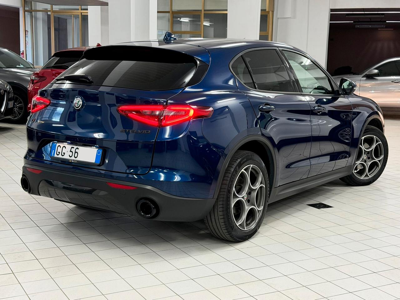 Stelvio 2.2 TD 190 CV SPRINT Q4 DISTRIBUZIONE ESEGUITA PERFETTA UNICO PROPRIETARIO TAGLIANDATA