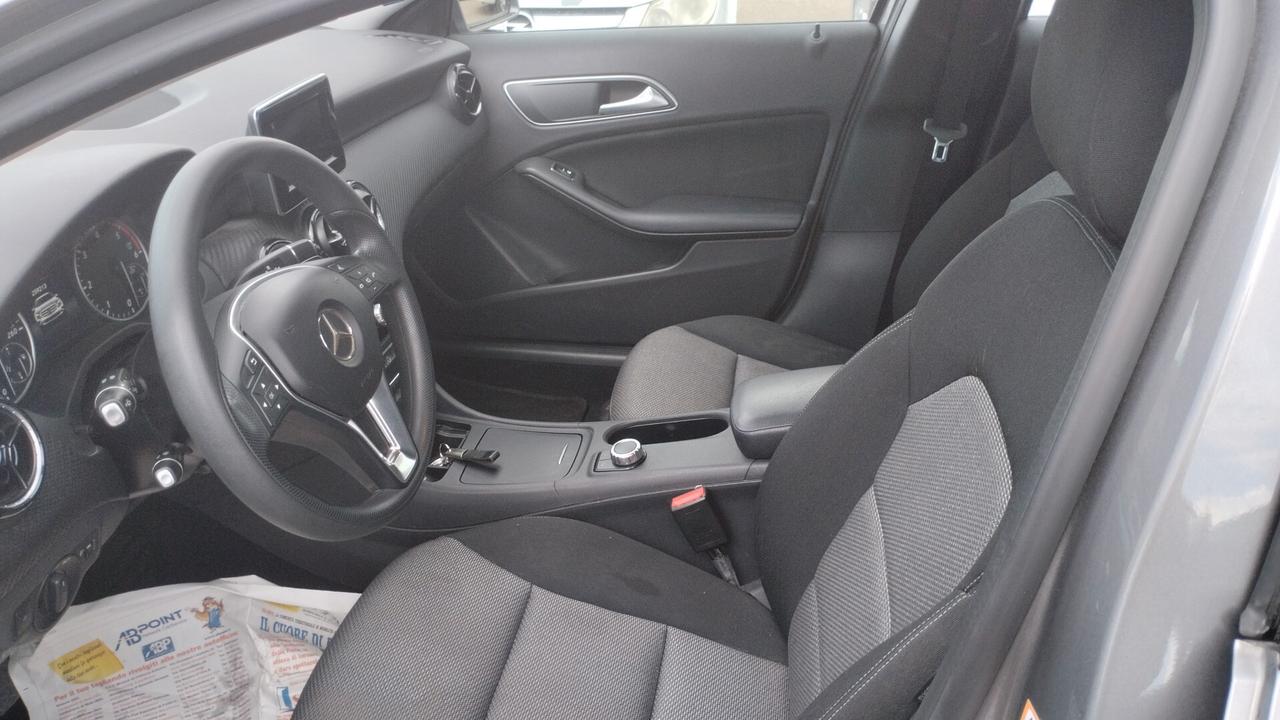 Mercedes-benz GLA 180 GLA 180 CDI Automatic Premium