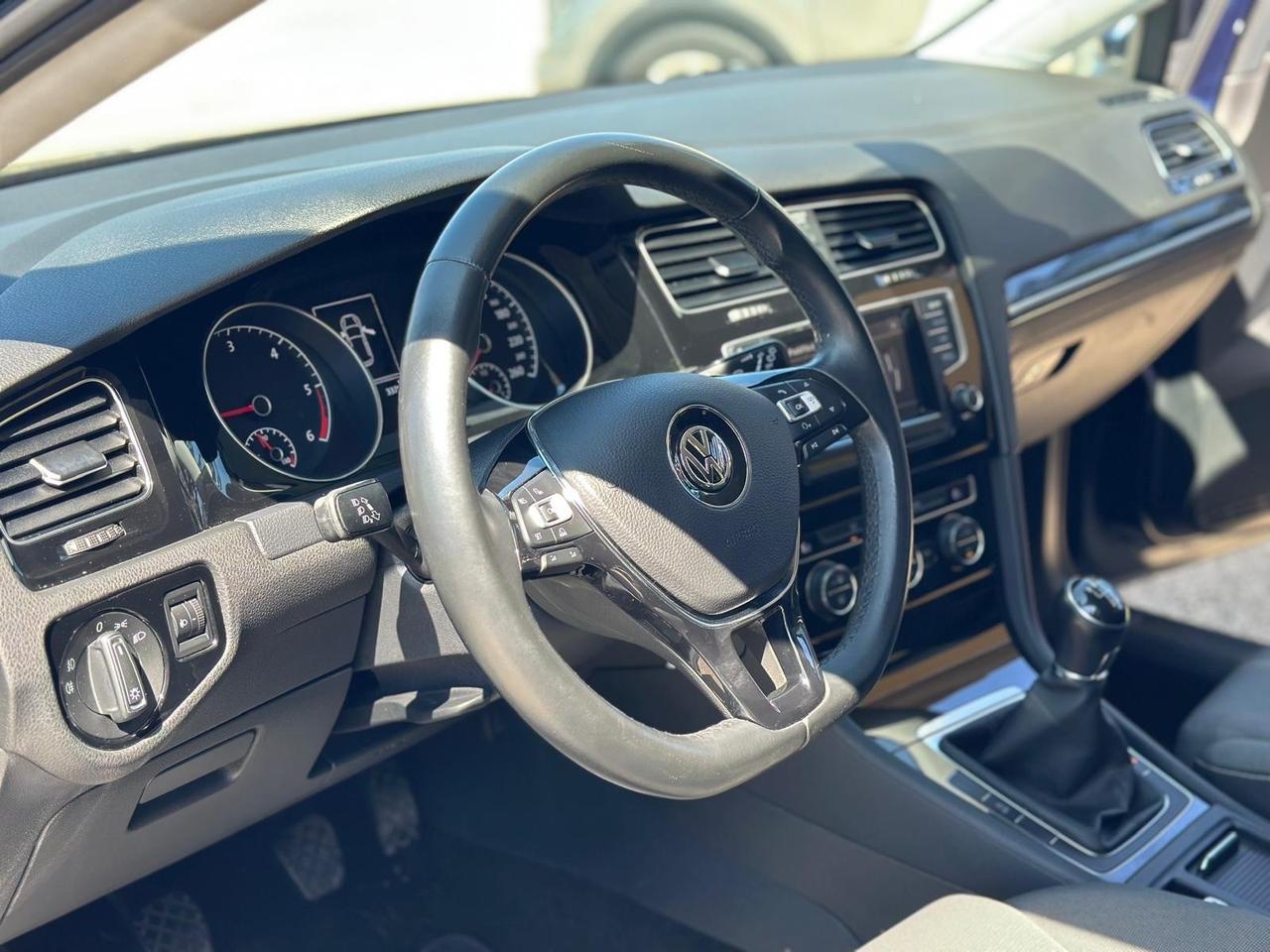 Volkswagen Golf Business 1.6 TDI 5p. Highline BlueMotion Technology