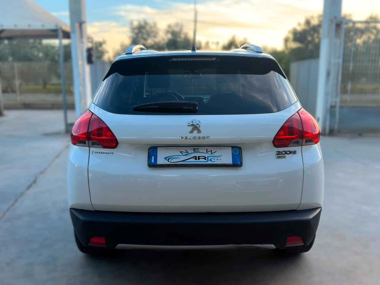 Peugeot 2008 1.6 e-HDi 92 CV Stop&Start Allure