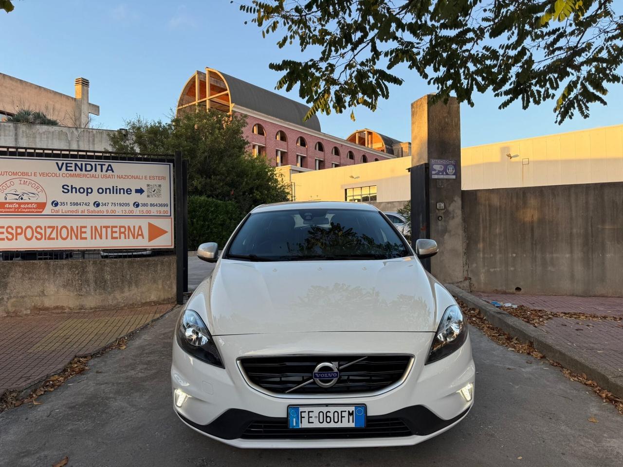 Volvo V40 D2 R-DESIGN