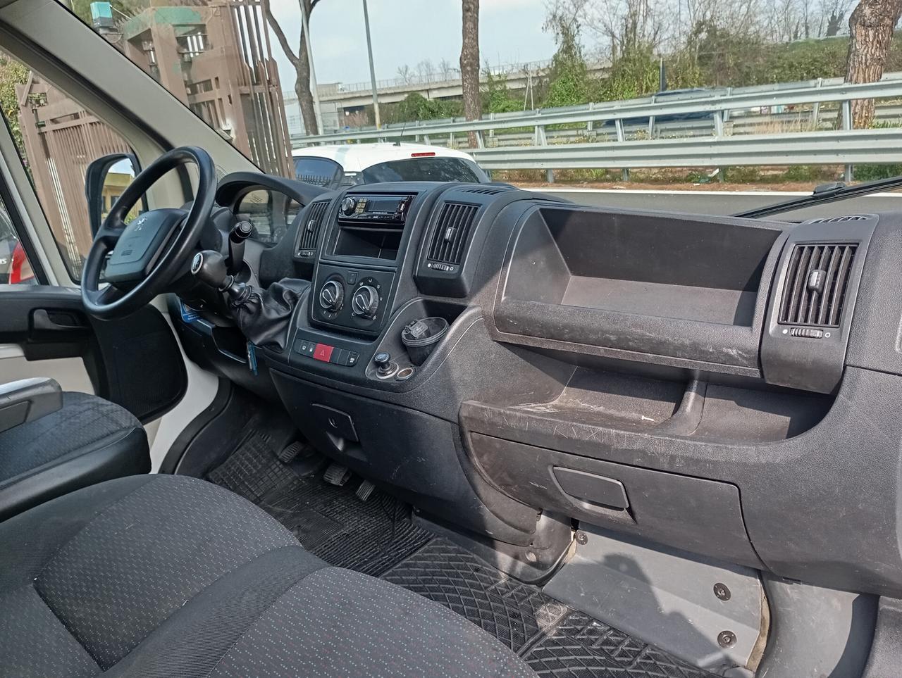 Peugeot Boxer 2.2 HDi 130CV L2H2