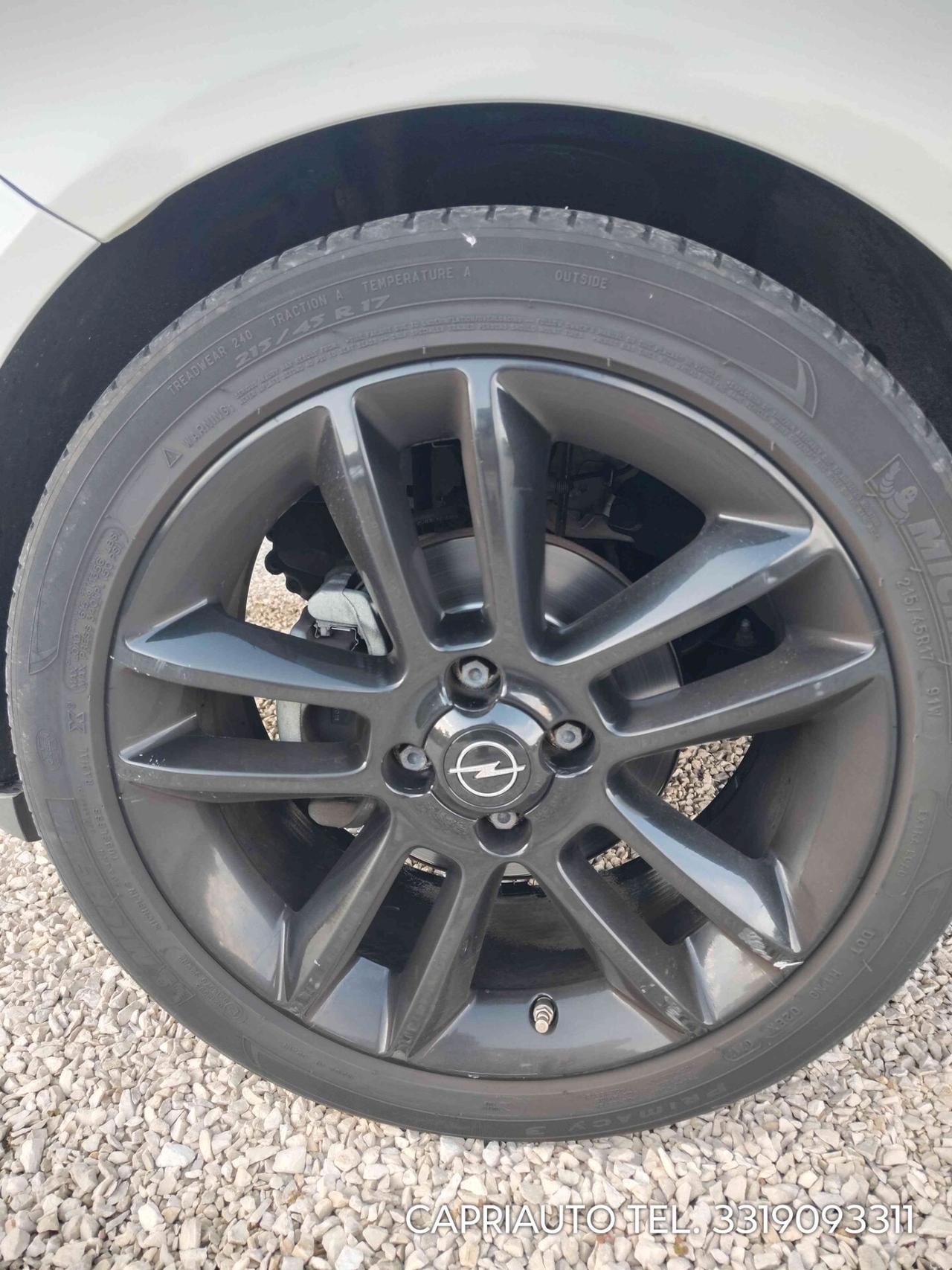 Opel Corsa 1.4 16V 3 porte b-color