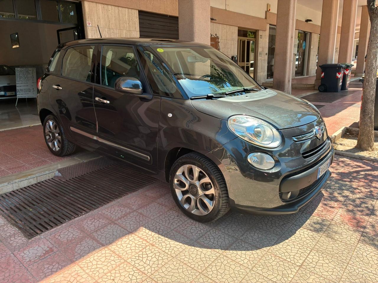 Fiat 500L 1.6Mjet 105CV perfetta garantita-14