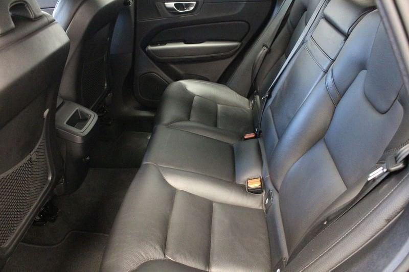 Volvo XC60 D3 Momentum Pro