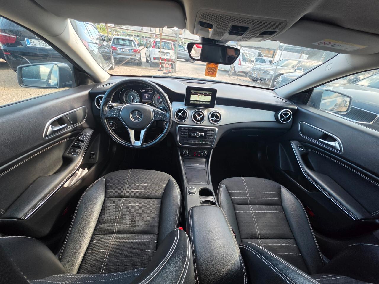 Mercedes-benz CLA 220 CDI Automatic Premium