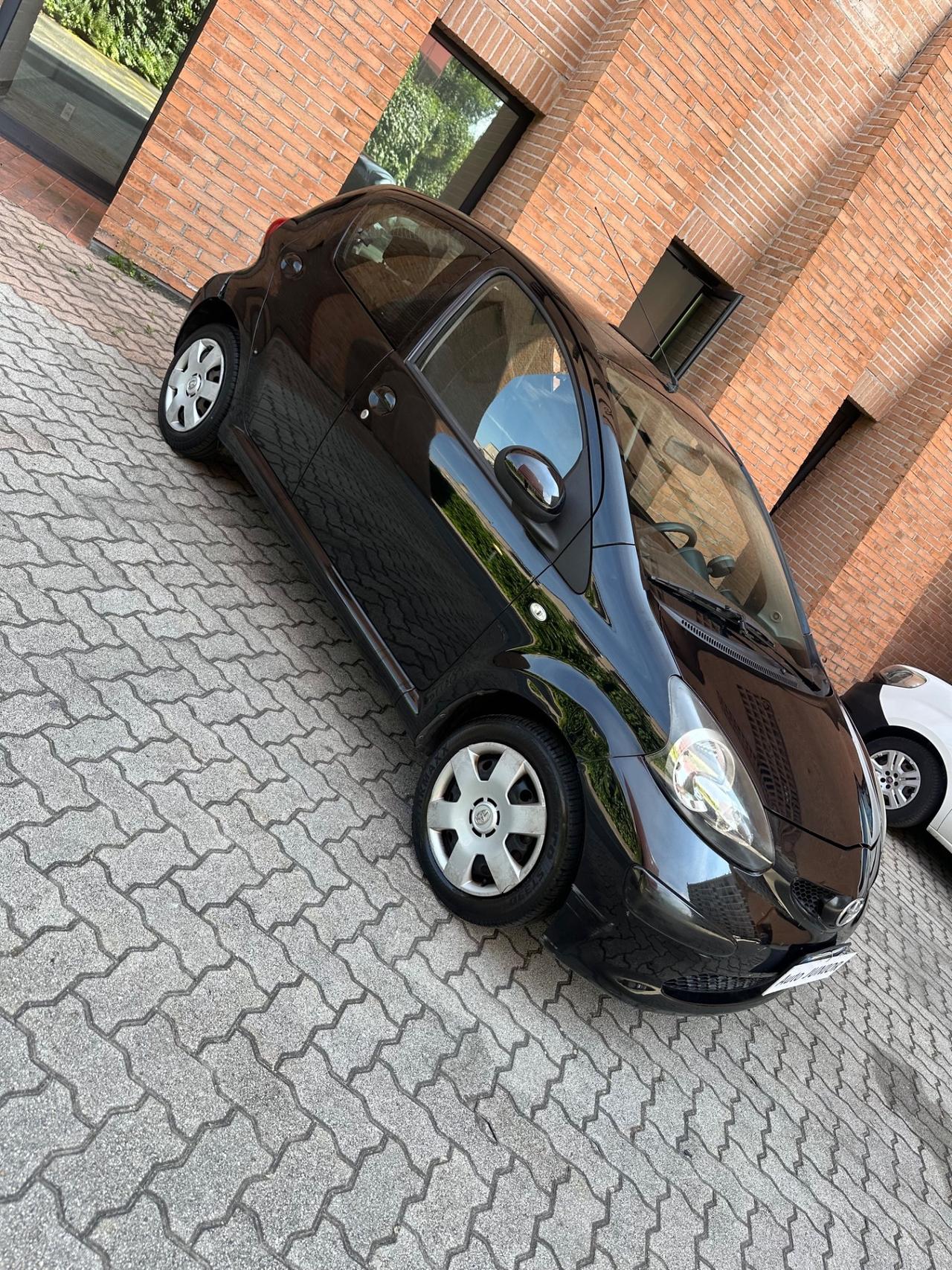 Toyota Aygo 1.0 12V VVT-i 5 porte