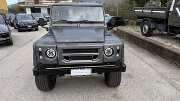Land Rover Defender KHAN GPL