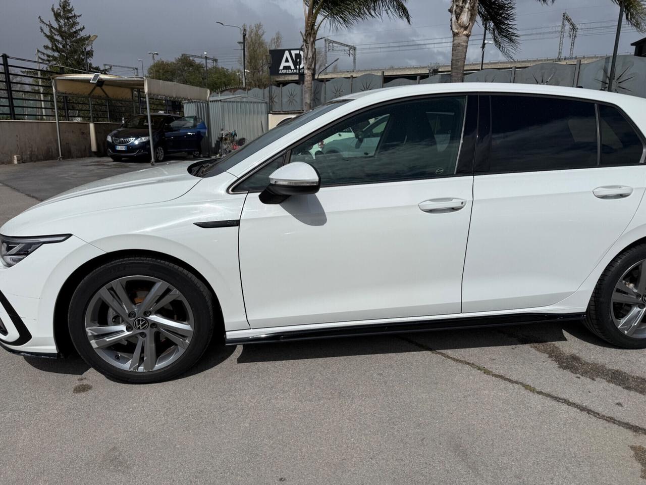 Volkswagen Golf 1.5 TSI 150 CV EVO ACT R-Line