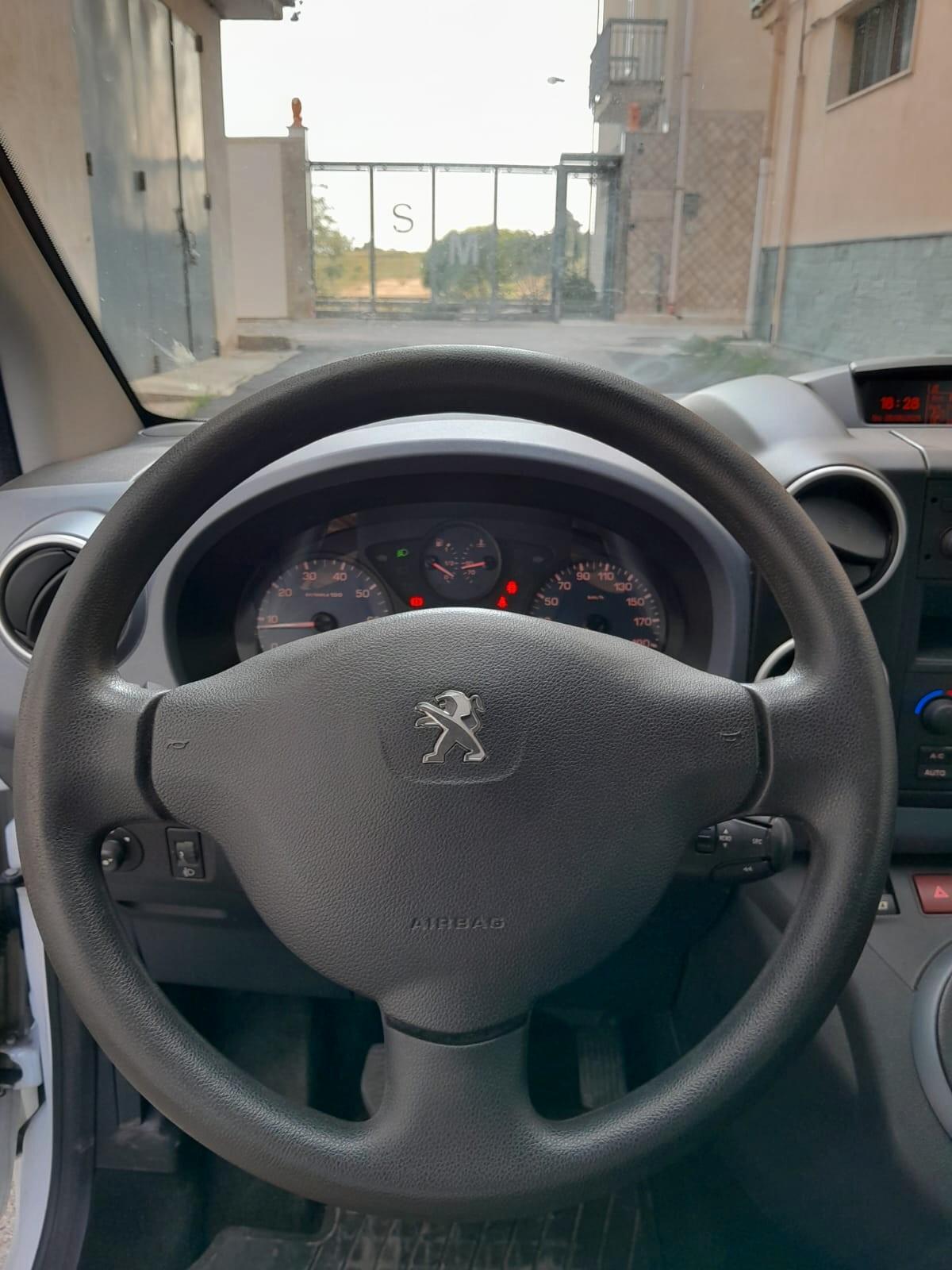 Peugeot Partner Tepee 1.6 HDi 92CV Active
