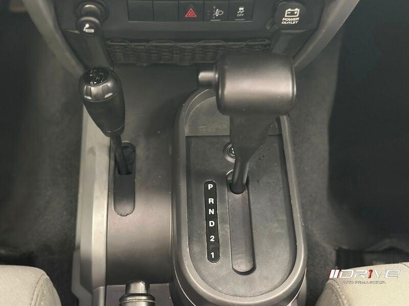 Jeep Wrangler Wrangler Unlimited 2.8 CRD DPF Sahara Auto