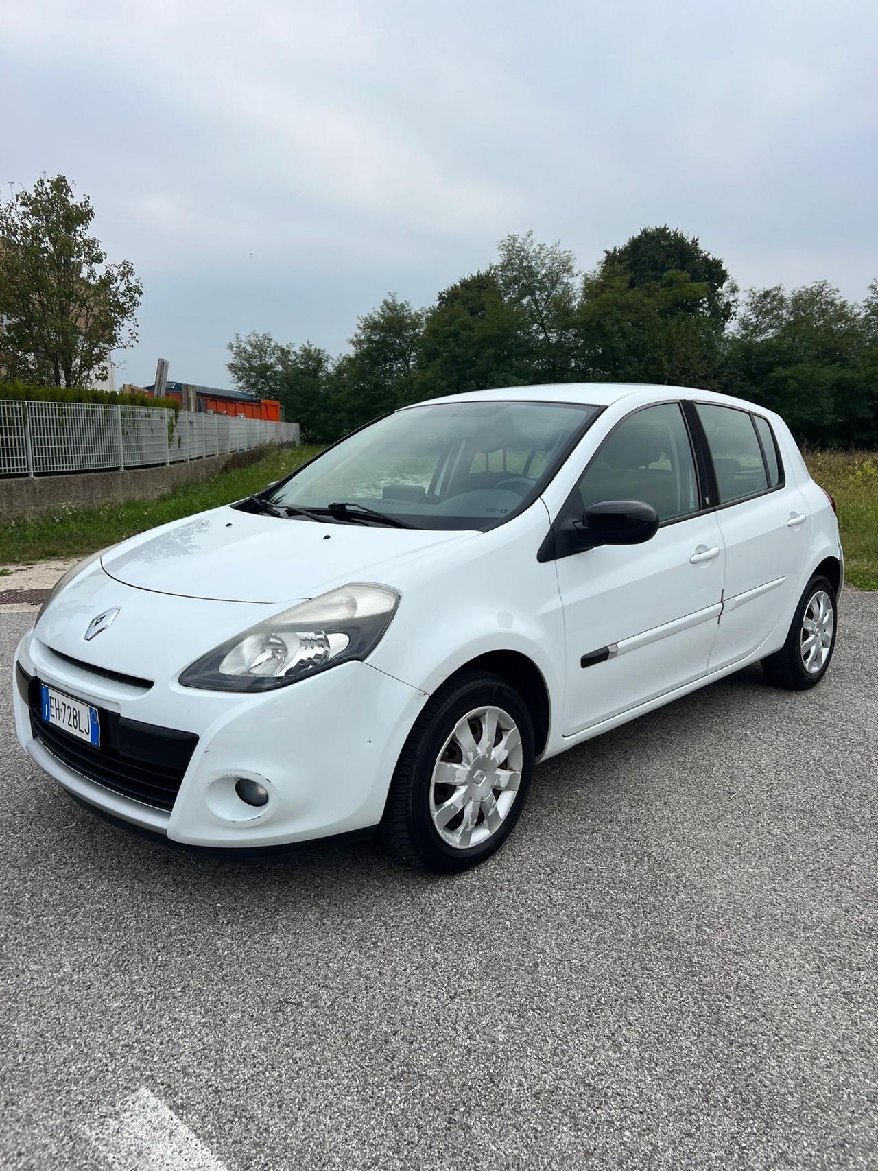 Renault Clio 1.2 16V TCE 100CV 5 porte Luxe