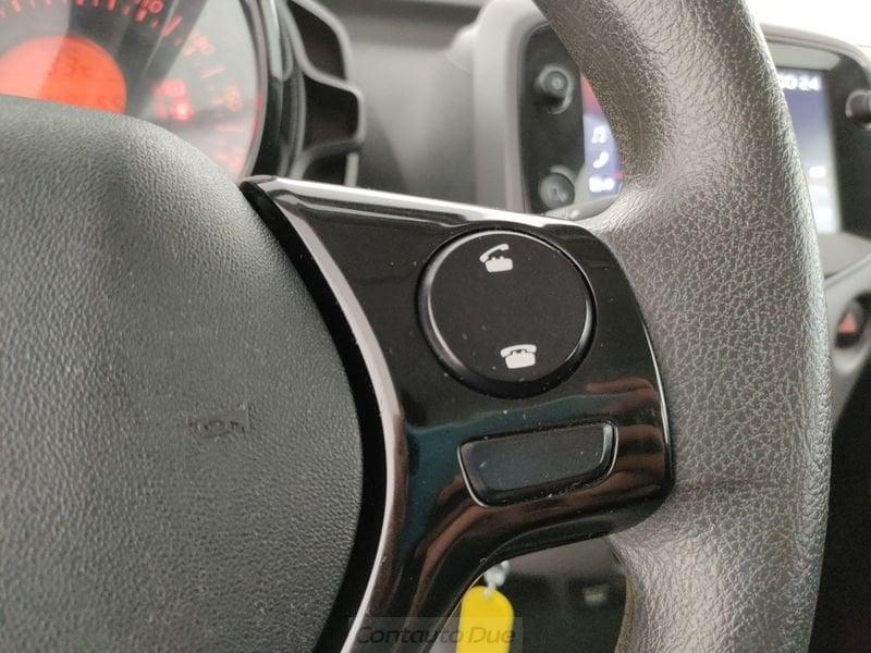 Peugeot 108 Active VTi 72cv
