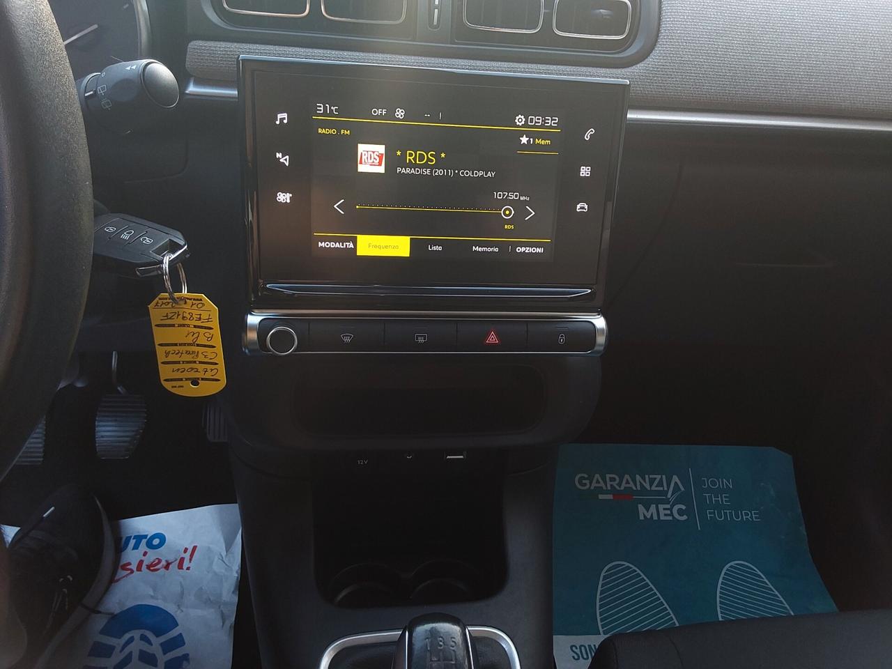 Citroen C3 1.2 PureTech 82 Cv Shine (Bicolore Metallizzato).