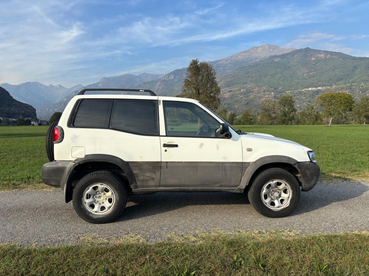 NISSAN TERRANO 2.7 Tdi AUTOCARRO GANCIO TRAINO