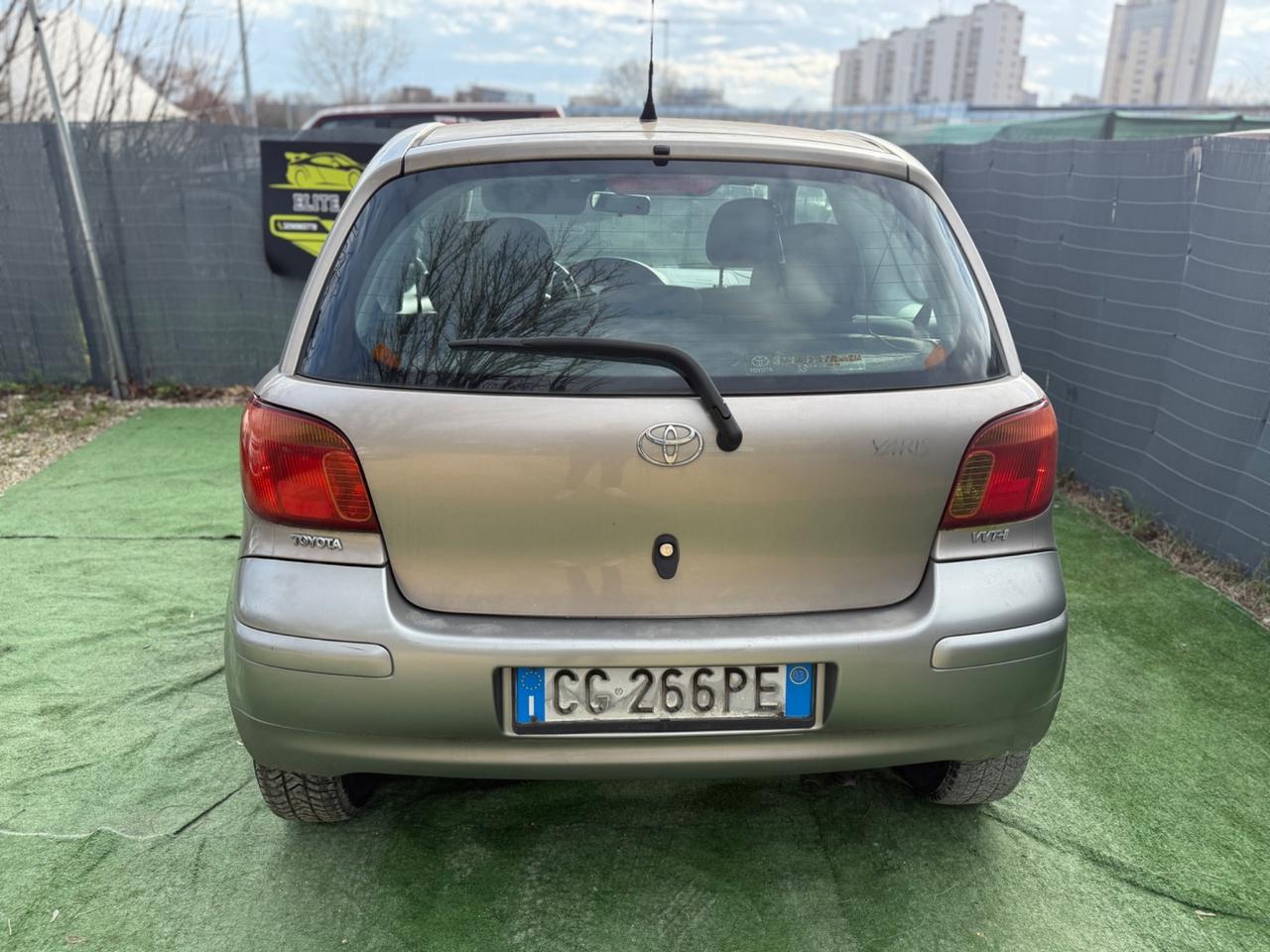Toyota YARIS 1.0 BENZINA NEOPATENTATI