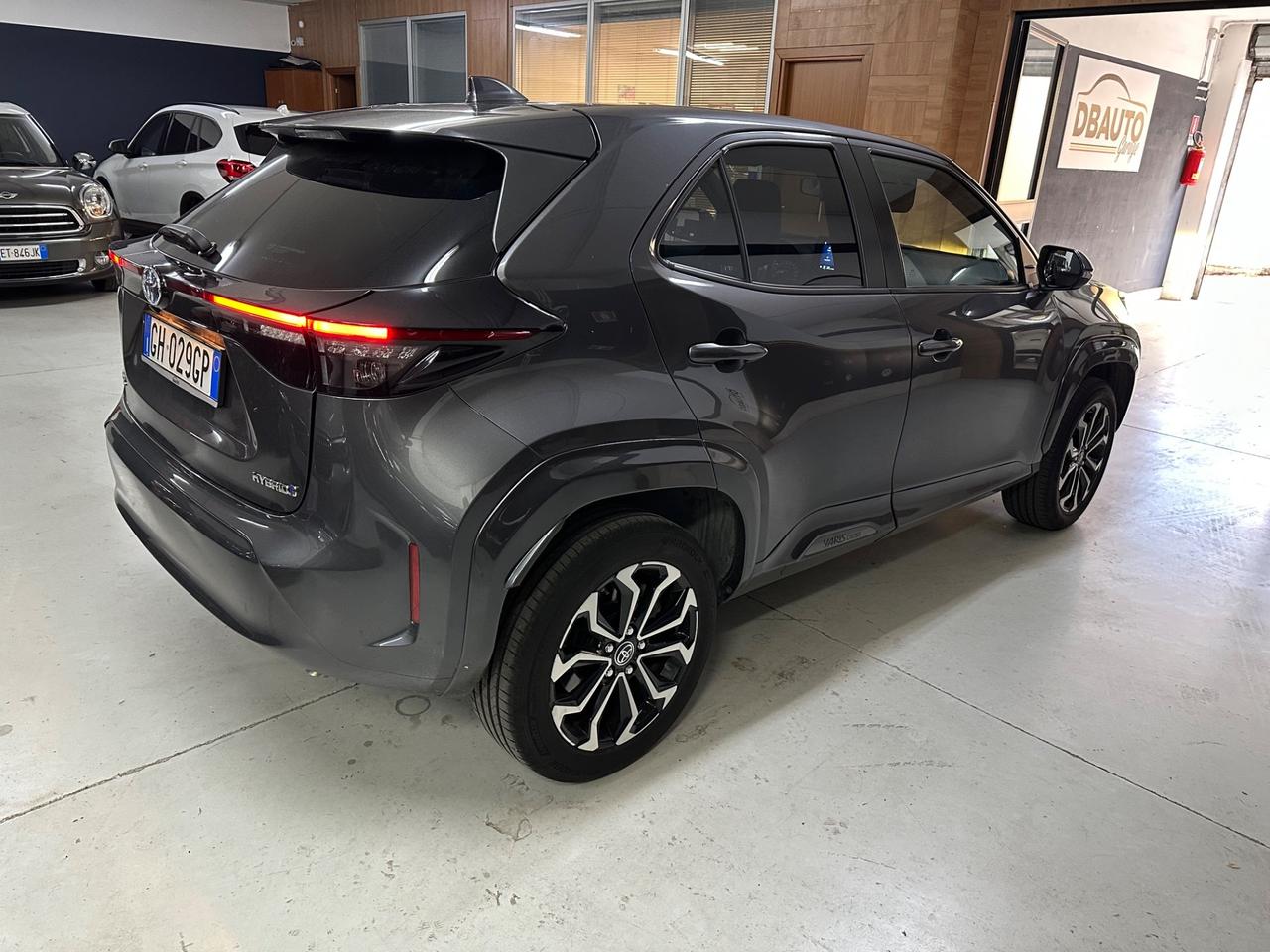 Toyota Yaris Cross 1.5 Hybrid 5p. E-CVT Business