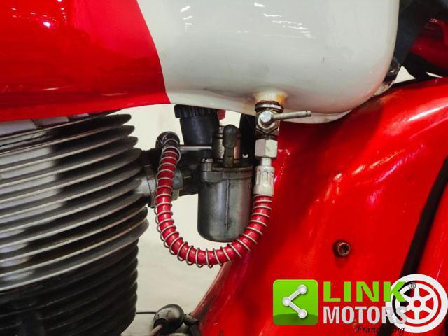 GILERA Giubileo 175 Rosso Extra