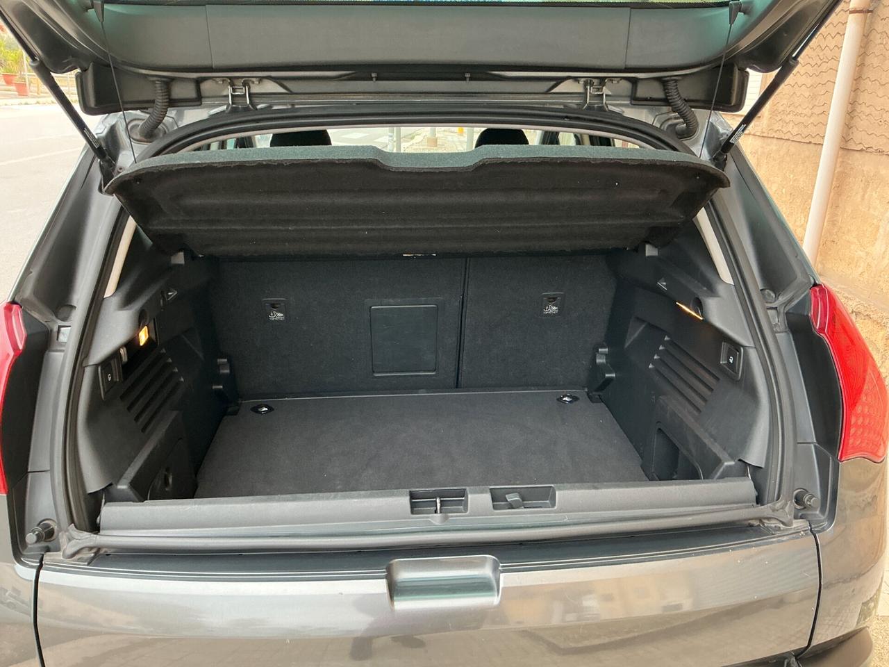 Peugeot 3008 1.6 HDi 110CV Premium