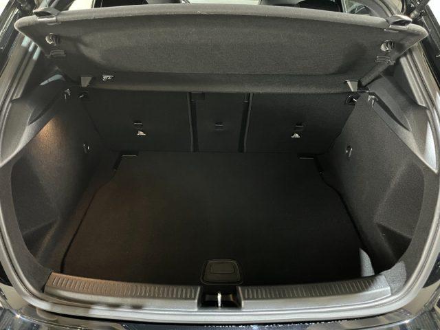 MERCEDES-BENZ A 200 d Autom. AMG Line Premium Plus LED/TELEC/LED MULTI