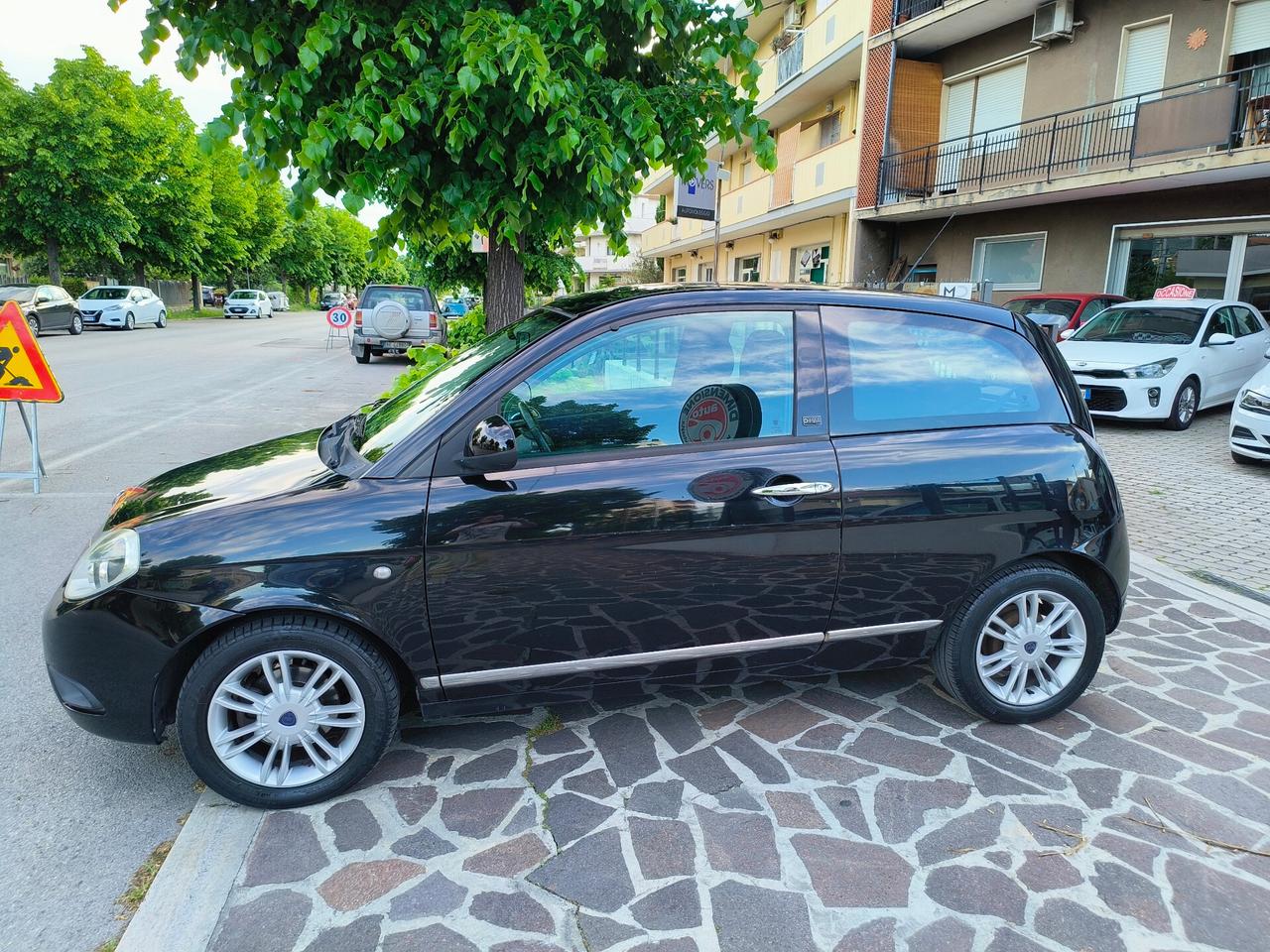 Lancia Ypsilon 1.2 69 CV Diva