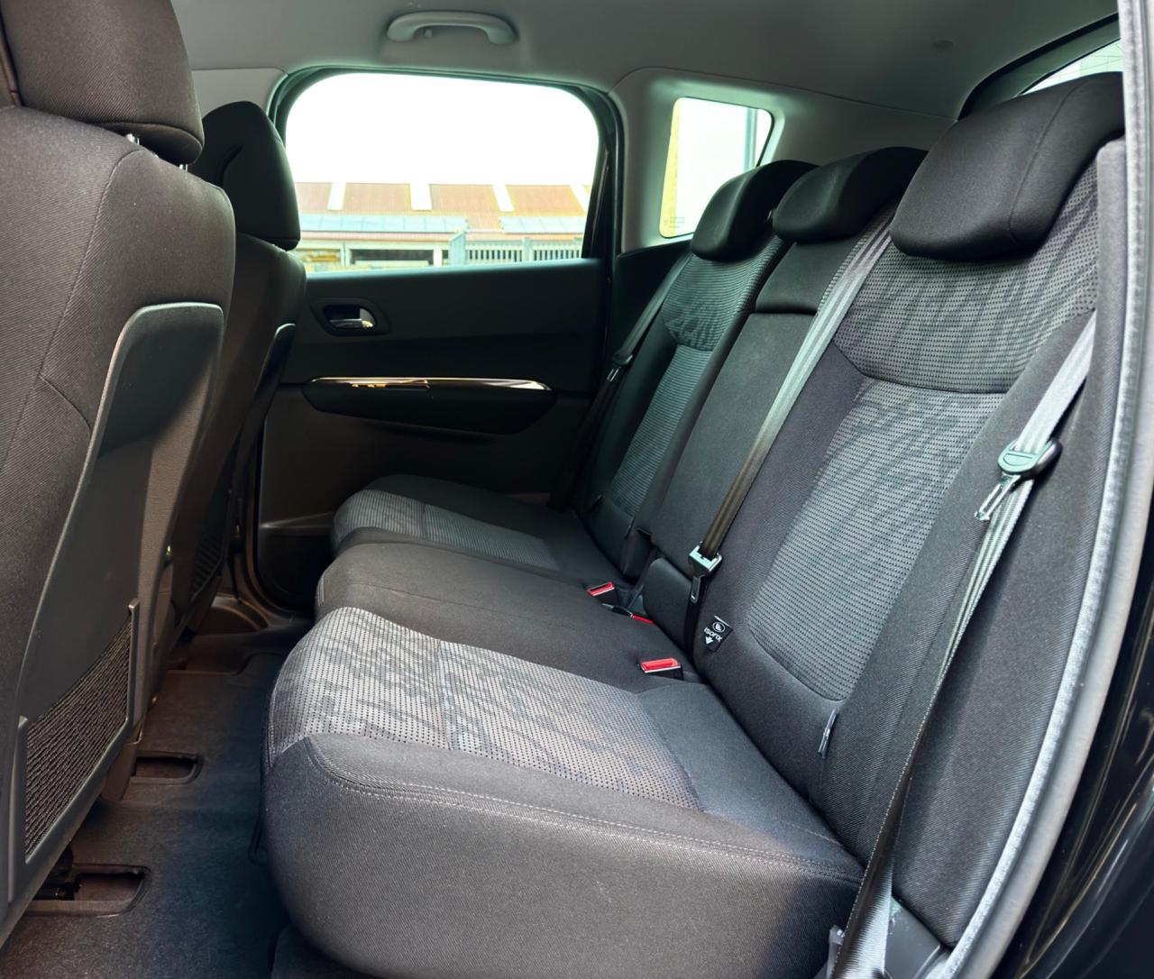 Peugeot 3008 1.6 VTi 120CV Premium