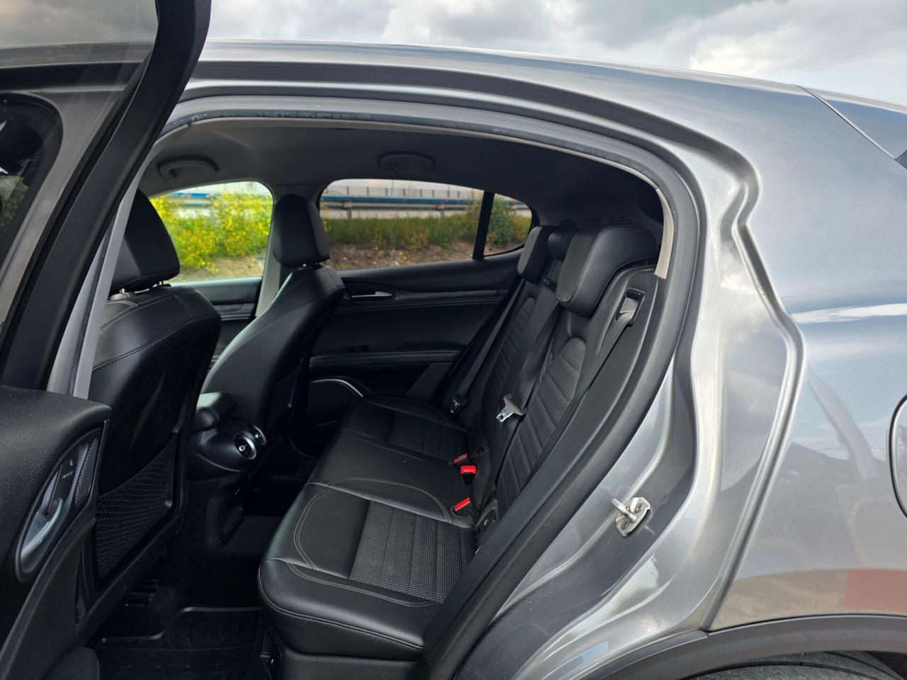 Alfa Romeo Stelvio 2.2 Turbodiesel 210 CV AT8 Q4 Executive