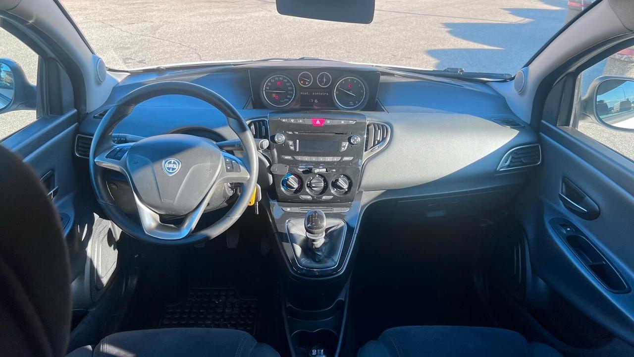 Lancia Ypsilon 1.2 69 CV 5 porte GPL Ecochic Elefantino