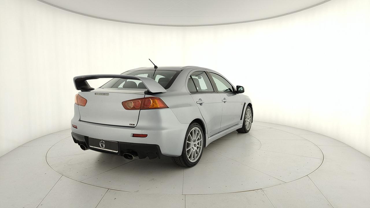 MITSUBISHI Lancer Evolution 2.0 T S-AWC GSR