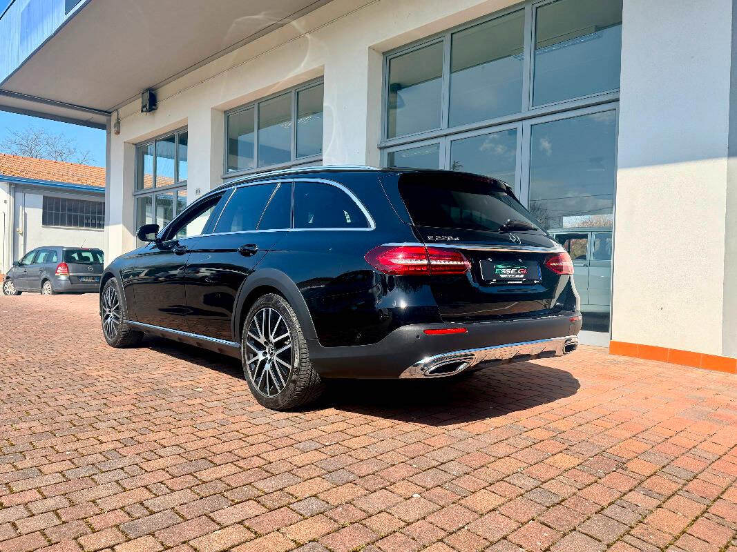 Mercedes Classe E 220 d mhev Business Sport 4matic auto