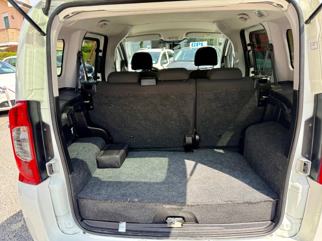 Fiat Qubo 1.4 8V 77 CV e6 Natural Power Ok NEOPATENTATI