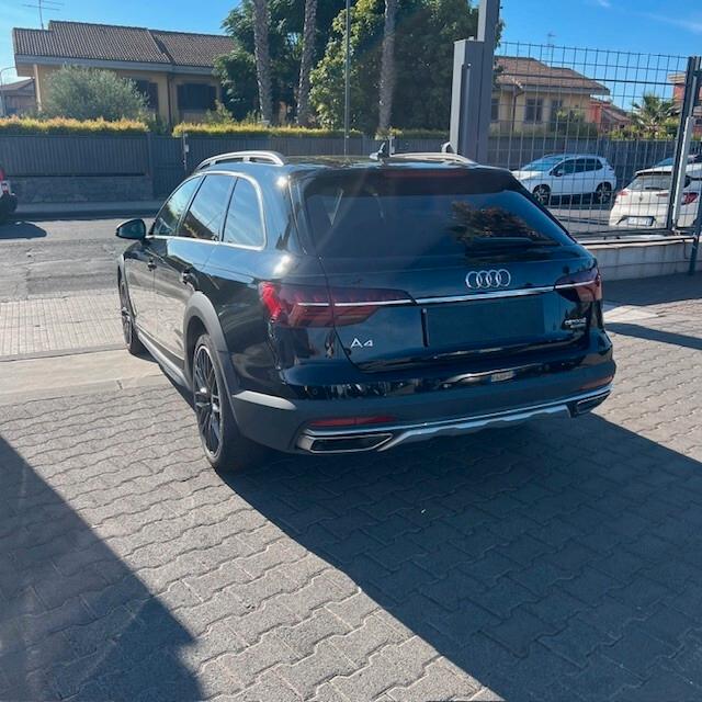 Audi A4 allroad 40 TDI 204 CV S tronic Identity Contrast
