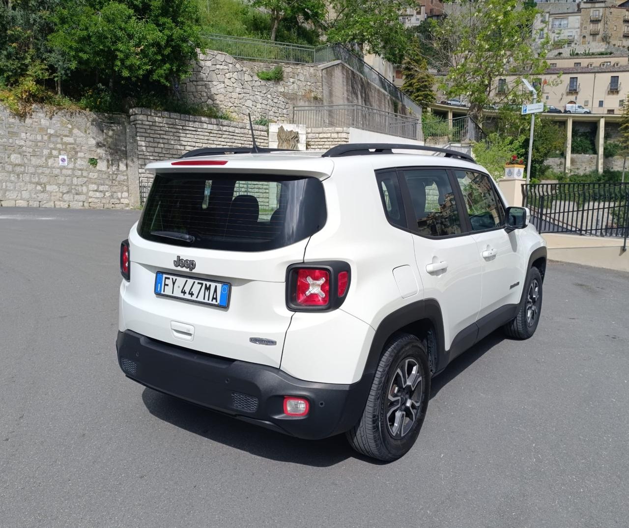 Jeep Renegade 1.6 Mjt 120 CV Longitude