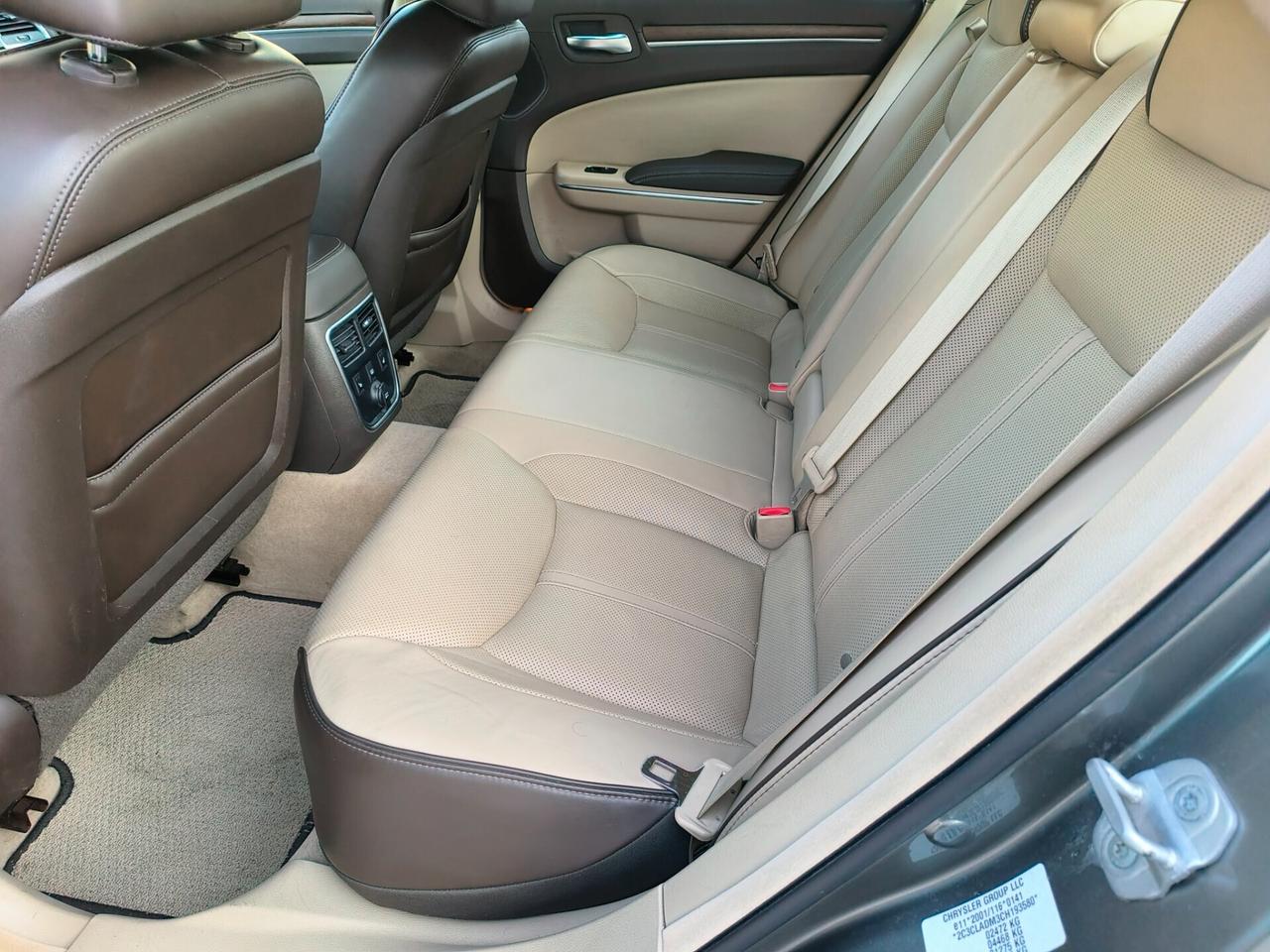 Lancia Thema 3.0 V6 Multijet II 239 CV Platinum