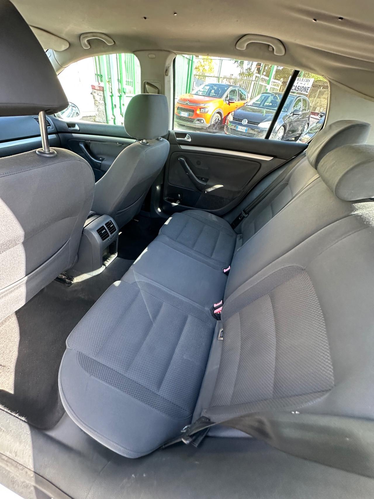 Volkswagen Golf 2.0 TDI 5p. Sportline Ltd.Edition