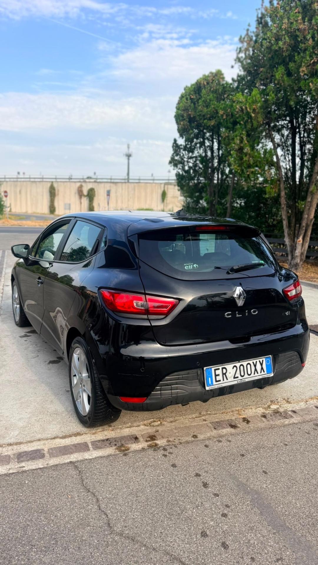 Renault Clio 1.5 dCi 8V 75CV 5 porte Live