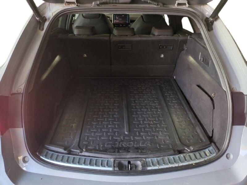 Toyota Corolla 2.0 Hybrid Lounge