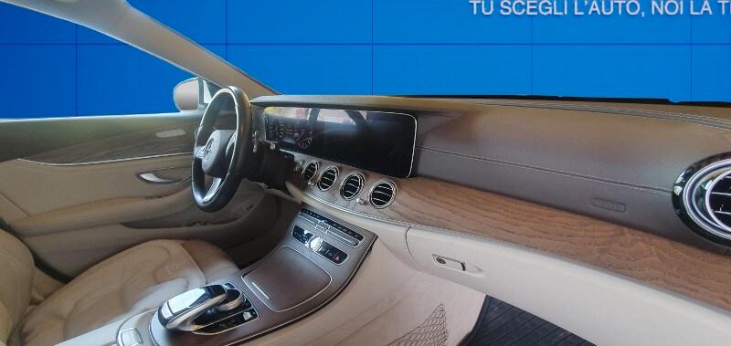 MERCEDES Classe E (W/S213) E 220 d S.W. 4Mati...