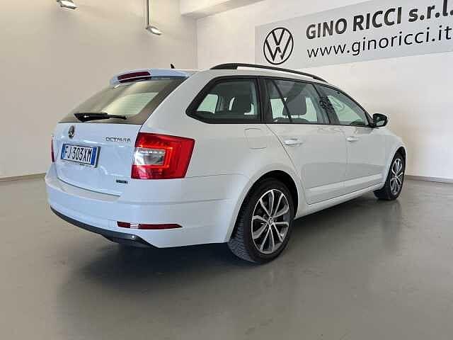 SKODA Octavia 1.4 TSI Wagon Executive G-Tec
