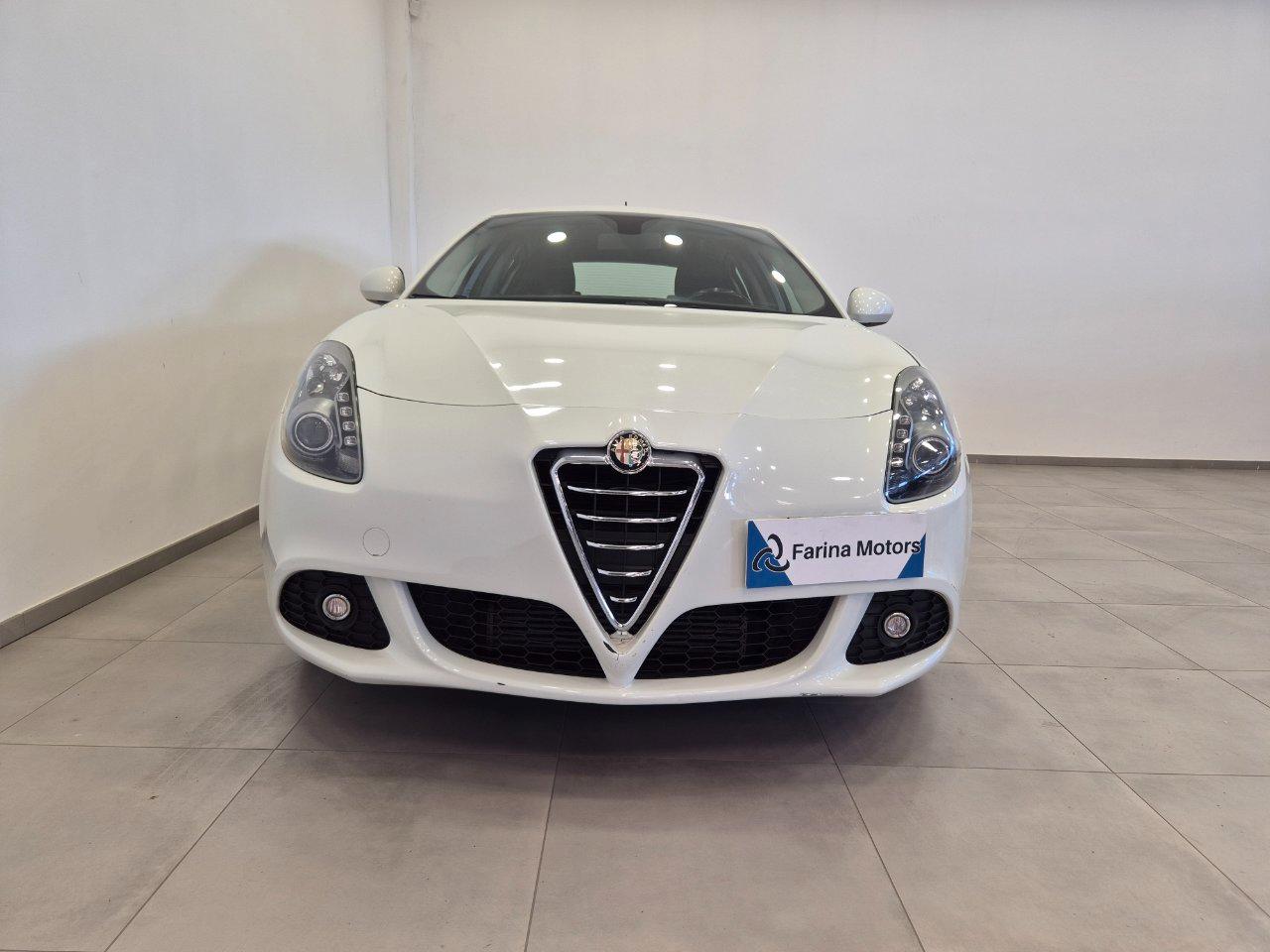 Alfa Romeo Giulietta 1.4 tb 105cv - NEOPATENTATI